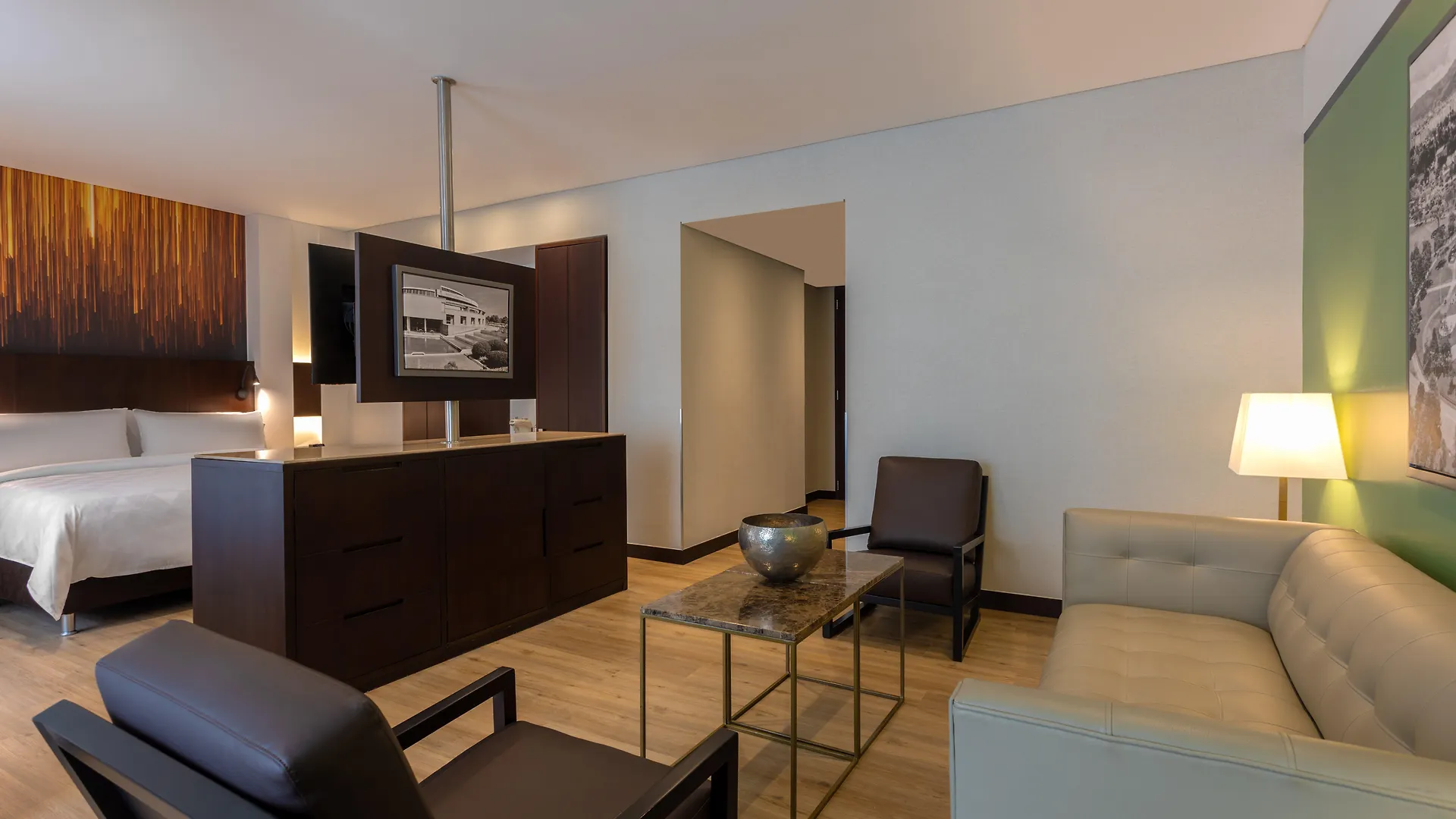 Holiday Inn Bogota Airport By Ihg
