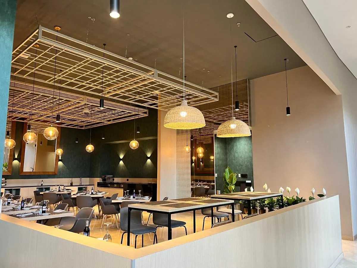 Holiday Inn Bogota Airport By Ihg 4*,  Colombia