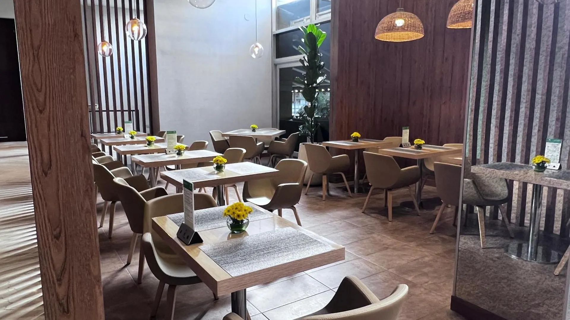 Holiday Inn Bogota Airport By Ihg