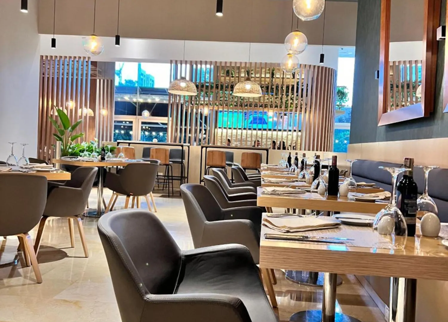 Hotel Holiday Inn Bogota Airport By Ihg