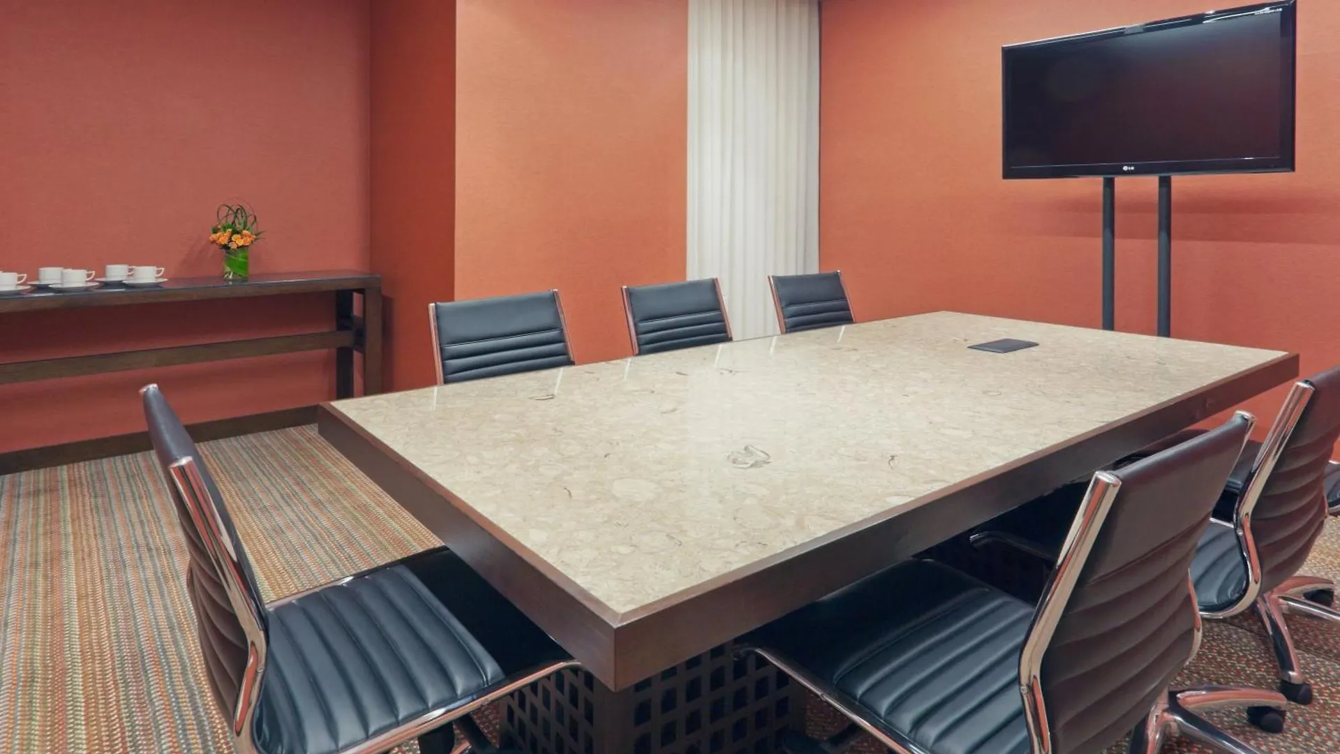 Holiday Inn Bogota Airport By Ihg