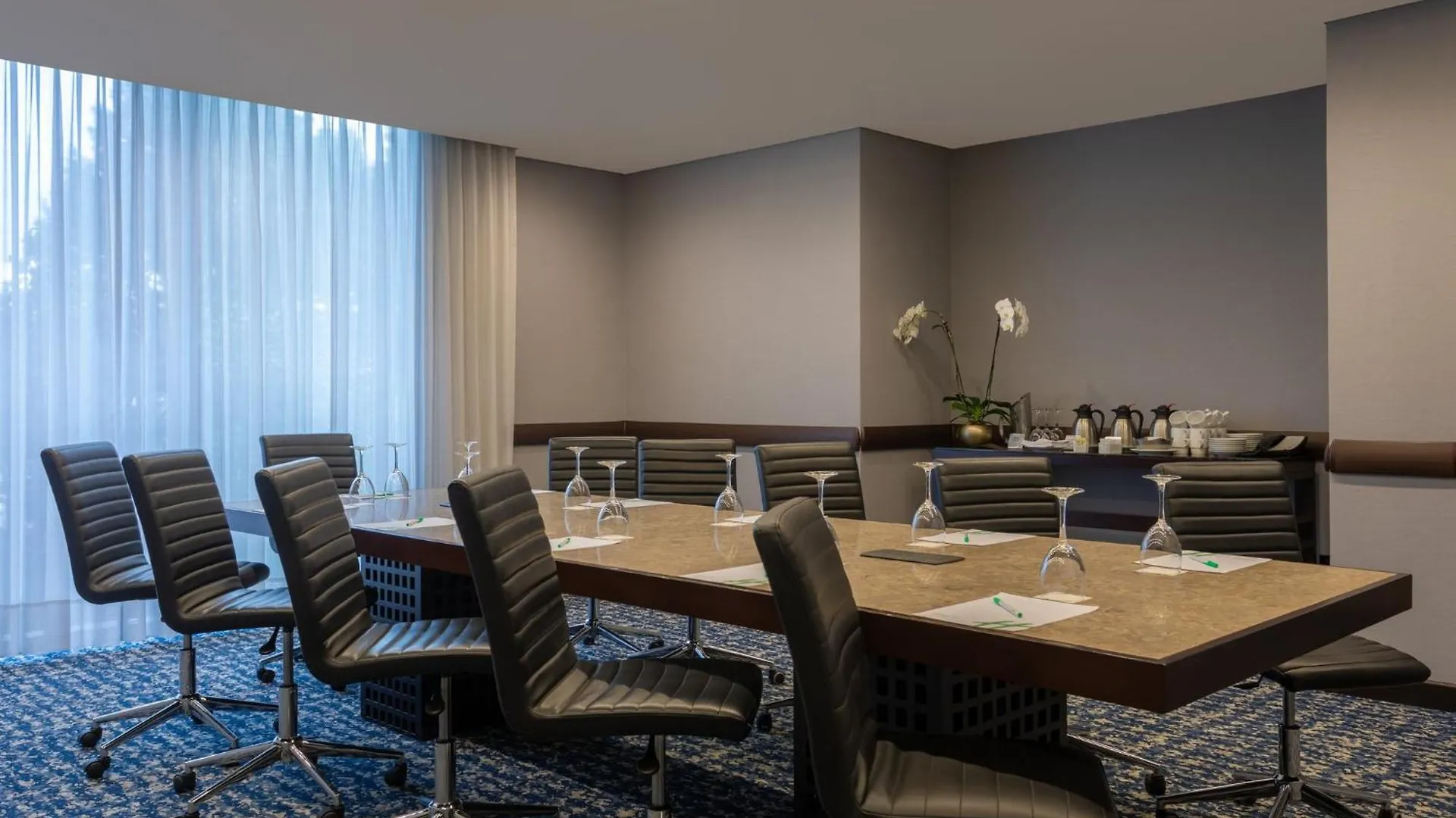 Holiday Inn Bogota Airport By Ihg Hotel