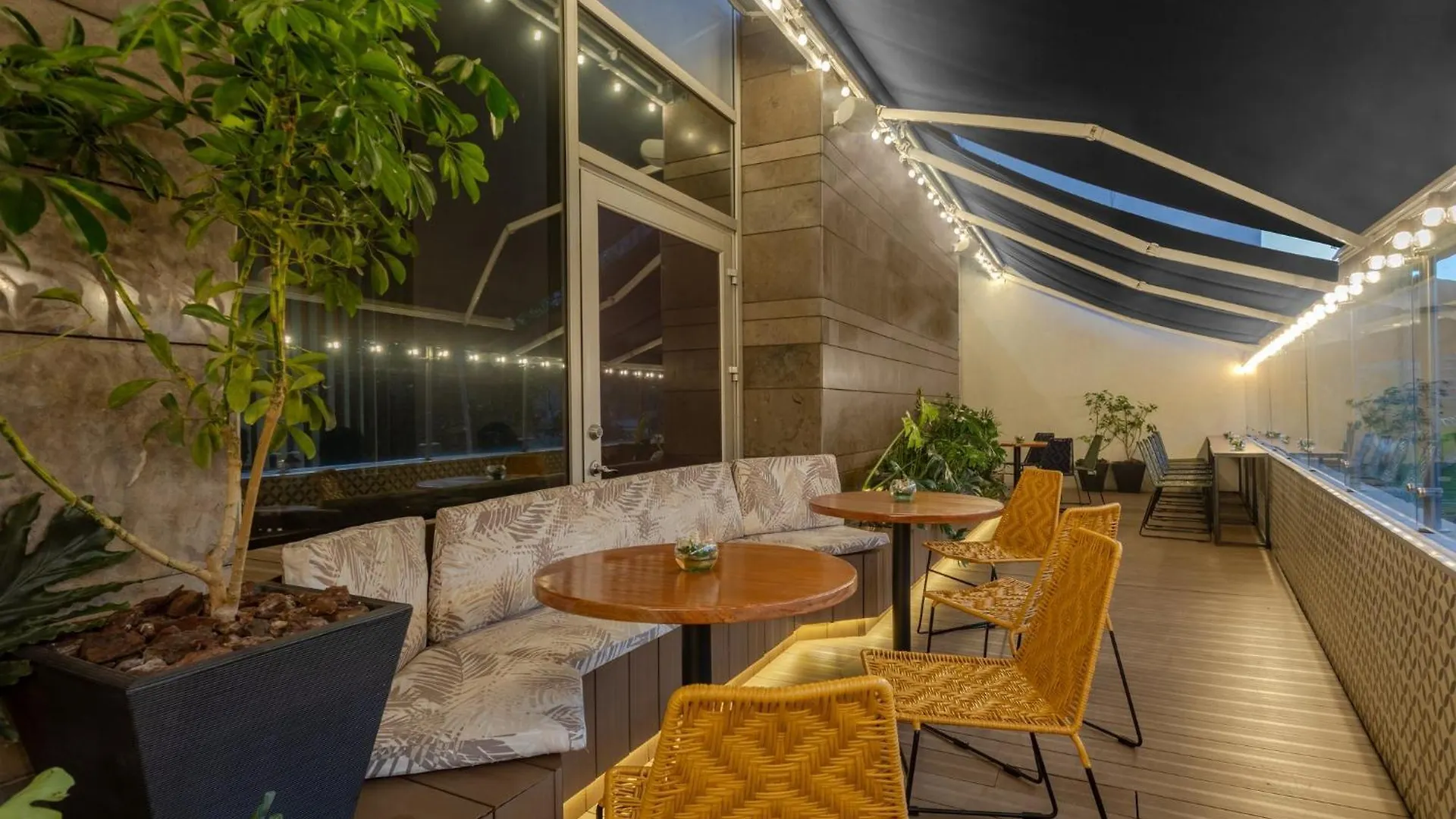 Holiday Inn Bogota Airport By Ihg