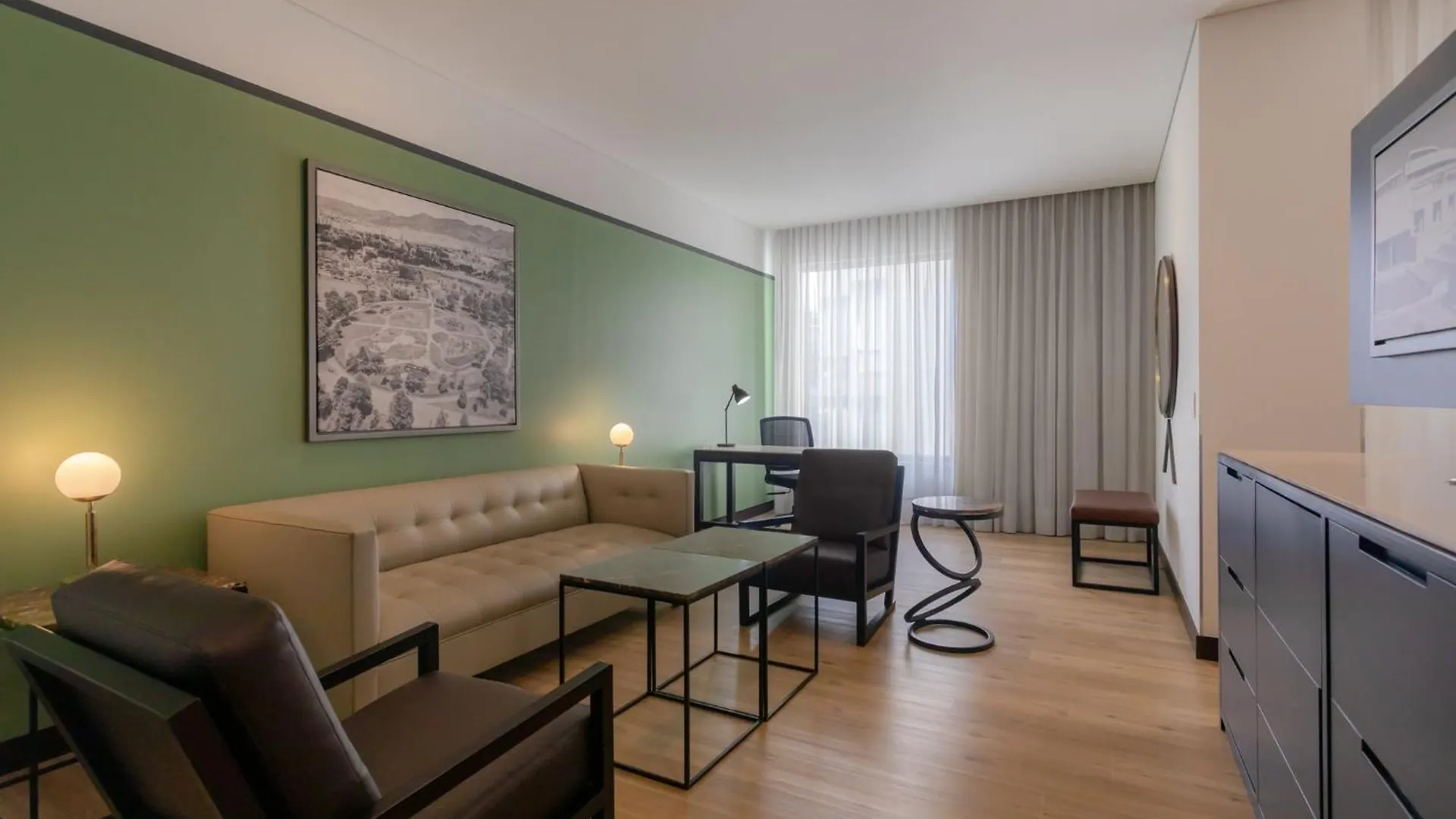 Hotel Holiday Inn Bogota Airport By Ihg