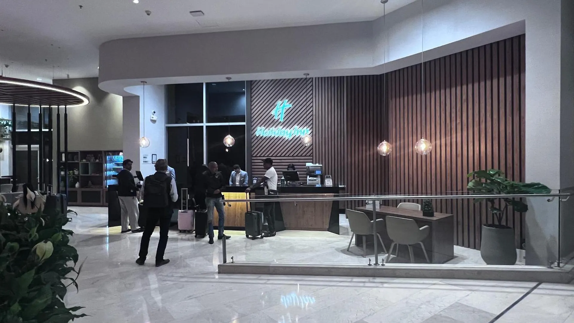Hotel Holiday Inn Bogota Airport By Ihg