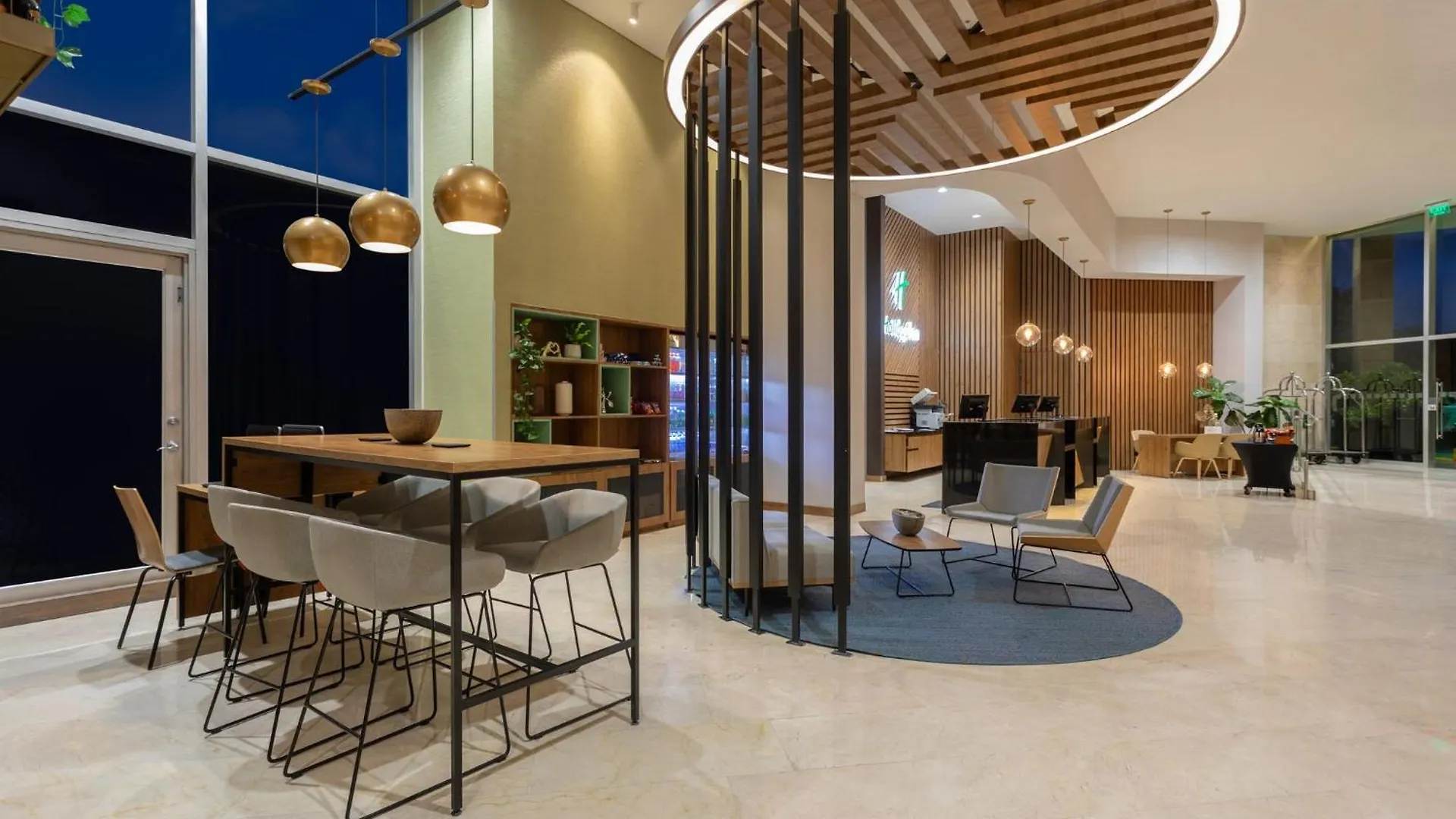 Holiday Inn Bogota Airport By Ihg 4*,  Colombia