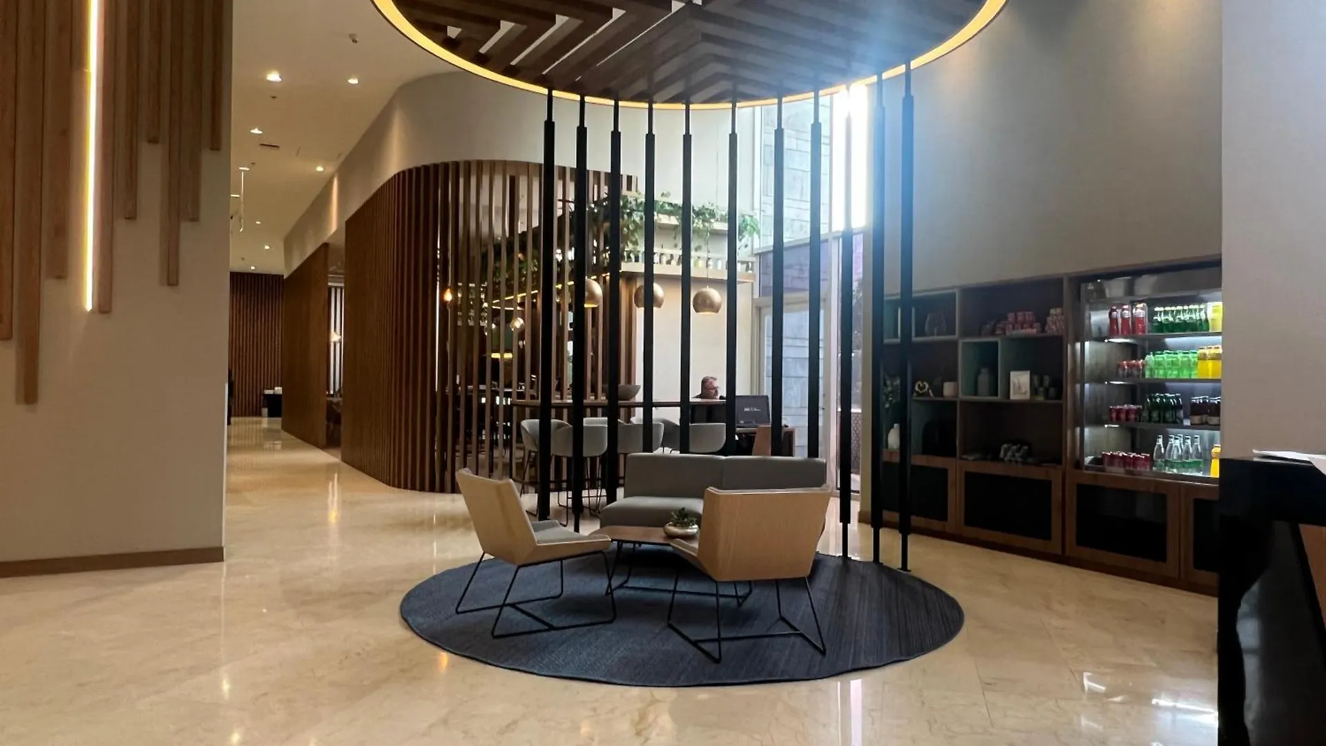 Holiday Inn Bogota Airport By Ihg 4*,